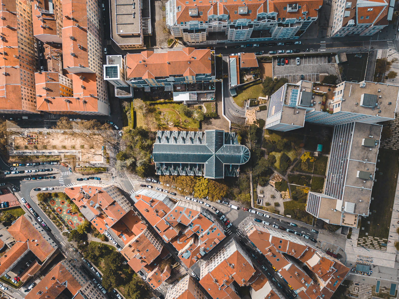 Vue de Lyon et de sa métropole, illustrant le SEO local à Caluire-et-Cuire